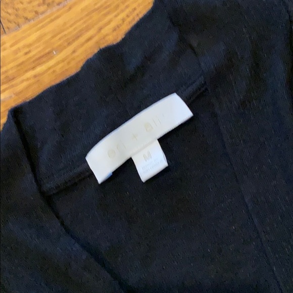 Anthropologie top size medium - Picture 2 of 6